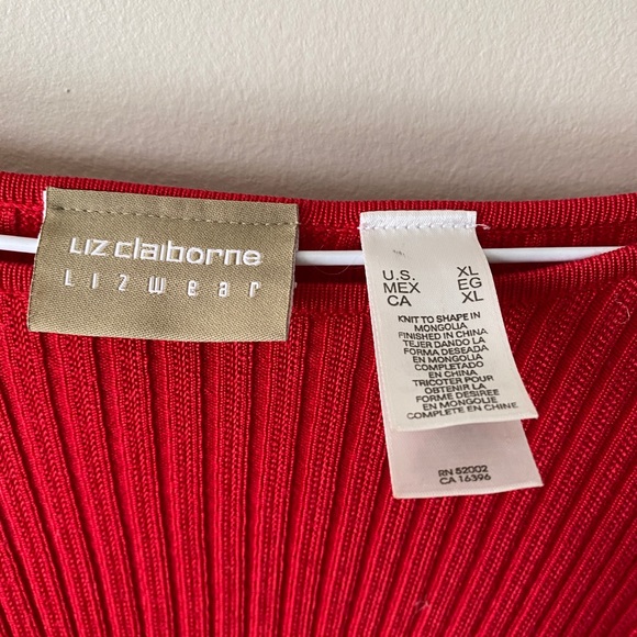 Bonjour! Je suis Liz! Vient lire ma bio! - Picture 2 of 2